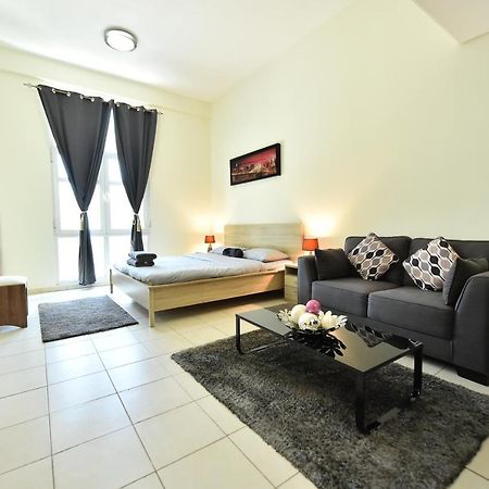 Luxury Escapes - Spacious Fully Furnished Studio Apt - Next To Metro, 5 Mins From Mall - Med46 ドバイ エクステリア 写真